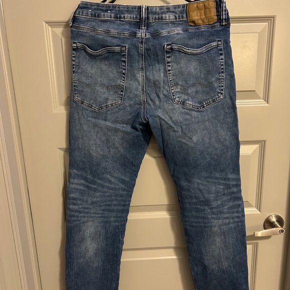 American Eagle jeans - Picture 2 of 4